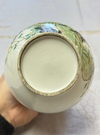 A fine Chinese famille verte 'Peacocks' vase, 19th C.