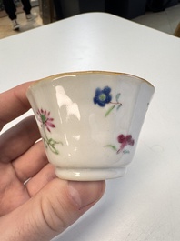 22 Chinese blue, white, famille rose and Imari-style wares, Kangxi and later