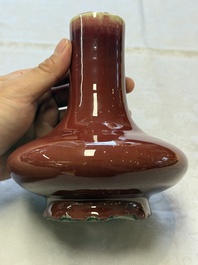 A Chinese flamb&eacute;-glazed vase, 19th C.