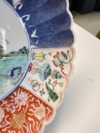 A rare pair of Chinese famille verte lobed plates with elegant ladies, Kangxi
