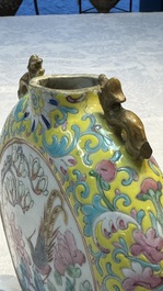 Eight Chinese famille rose and verte wares, 19/20th C.
