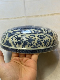 A circular Chinese blue and white box and cover, Wanli mark and of the period
