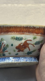 Eight Chinese famille rose and verte wares, 19/20th C.