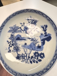 22 Chinese blue, white, famille rose and Imari-style wares, Kangxi and later
