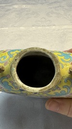 Eight Chinese famille rose and verte wares, 19/20th C.