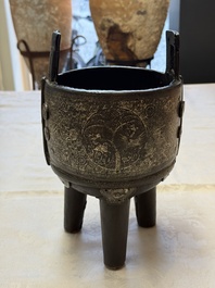 A Korean silver-inlaid iron 'He Lu Tong Chun 鶴鹿同春' tripod censer, Joseon, 18th C.