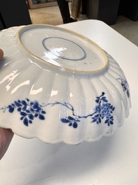 A rare pair of Chinese famille verte lobed plates with elegant ladies, Kangxi