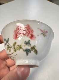 A pair of Chinese famille rose bowls with floral design, Guangxu mark of the period