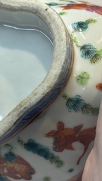 Eight Chinese famille rose and verte wares, 19/20th C.