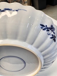A pair of Chinese famille verte 'Sea Creatures' lobed plates, Kangxi