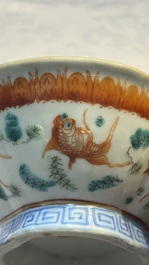 Eight Chinese famille rose and verte wares, 19/20th C.