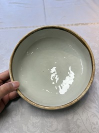 A circular Chinese blue and white box and cover, Wanli mark and of the period