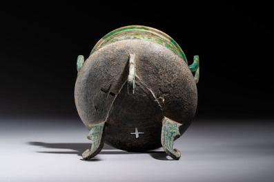 An inscribed Chinese archaic bronze food vessel and stand, You Pan Ding 有盤鼎, Western Zhou