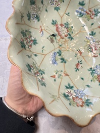 Three Chinese famille rose celadon-ground leaf-form tazzas, Tongzhi and Guangxu marks, 19th C.
