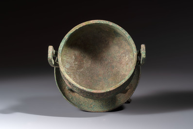 An inscribed Chinese archaic bronze food vessel and stand, You Pan Ding 有盤鼎, Western Zhou