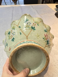 Three Chinese famille rose celadon-ground leaf-form tazzas, Tongzhi and Guangxu marks, 19th C.