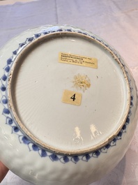 Four Chinese 'Kraak' blue and white plates with a bird on a rock, Wanli