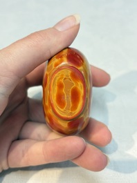 A Chinese 'Fired Up' glass snuff bottle, probably from the imperial Beijing glass workshop, 1720-1840