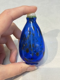 A fine Chinese dark blue and gold aventurine glass snuff bottle, probably from the imperial Beijing glass workshop, 18/19th C.