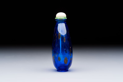 A fine Chinese dark blue and gold aventurine glass snuff bottle, probably from the imperial Beijing glass workshop, 18/19th C.