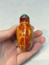 A Chinese 'Fired Up' glass snuff bottle, probably from the imperial Beijing glass workshop, 1720-1840