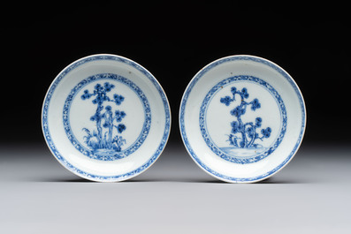 A varied collection of seven Chinese and Japanese blue and white wares, 16/18th C.