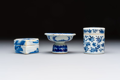 A varied collection of seven Chinese blue and white wares, Chenghua marks, 19th C.