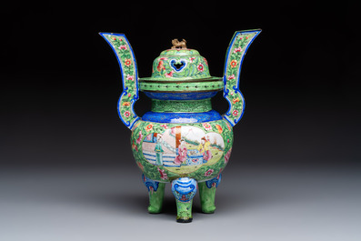 A Chinese Canton enamel green-ground three-piece altar set, 19th C.