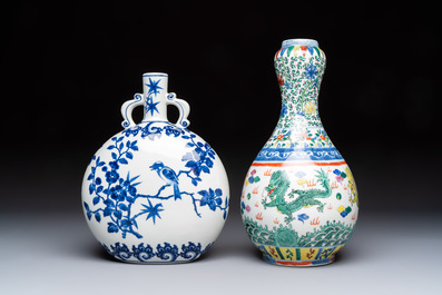 A Chinese blue and white moonflask vase and a wucai garlic-mouth bottle vase, Yongle and Wanli mark, 20th C.