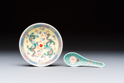 Ten Chinese famille rose and verte wares, Qianlong and Jing De Zhen 景德鎮 marks, 20th C.
