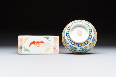 Ten Chinese famille rose and verte wares, Qianlong and Jing De Zhen 景德鎮 marks, 20th C.
