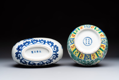 A Chinese blue and white moonflask vase and a wucai garlic-mouth bottle vase, Yongle and Wanli mark, 20th C.