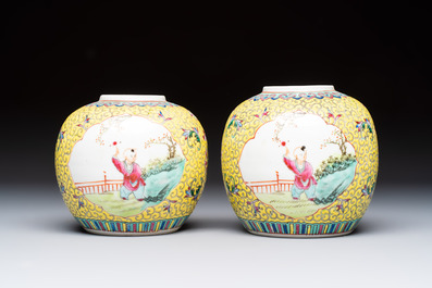 Ten Chinese famille rose and verte wares, Qianlong and Jing De Zhen 景德鎮 marks, 20th C.