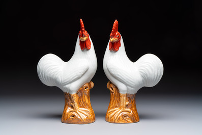 A pair of Chinese polychrome-glazed roosters, 20th C.
