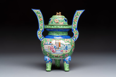 A Chinese Canton enamel green-ground three-piece altar set, 19th C.