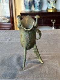 A Chinese archaistic bronze ritual wine vessel, 'jue 爵', Song