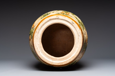 A Vietnamese Bien Hoa pottery garden seat, 20th C.