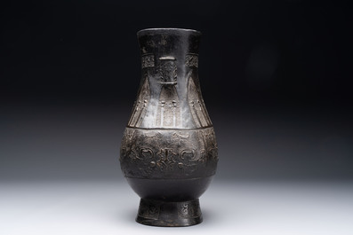 A large Chinese archaistic arrow vase with Taotie design, 'Touhu 投壺', Yuan/Ming