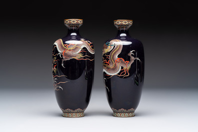 A pair of Japanese silver wire cloisonn&eacute; 'Dragon' vases, Meiji, 19th C.