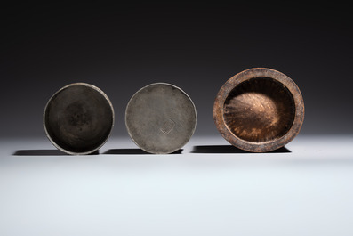 A Chinese enamelled Yixing stoneware teapot, a pewter container, a horn cup, a bamboo brush pot, and an opium pipe, Wan Shun 萬順 mark, 19/20th C.