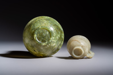 Nine Chinese hardstone carvings and bowls, including jade, 19/20th C.