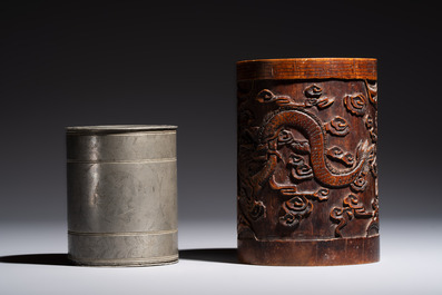 A Chinese enamelled Yixing stoneware teapot, a pewter container, a horn cup, a bamboo brush pot, and an opium pipe, Wan Shun 萬順 mark, 19/20th C.