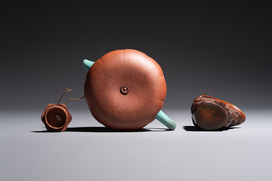A Chinese enamelled Yixing stoneware teapot, a pewter container, a horn cup, a bamboo brush pot, and an opium pipe, Wan Shun 萬順 mark, 19/20th C.