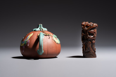 A Chinese enamelled Yixing stoneware teapot, a pewter container, a horn cup, a bamboo brush pot, and an opium pipe, Wan Shun 萬順 mark, 19/20th C.