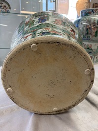 A pair of large Chinese famille verte 'Birthday Celebration of Guo Ziyi 郭子儀祝壽' baluster vases, Kangxi