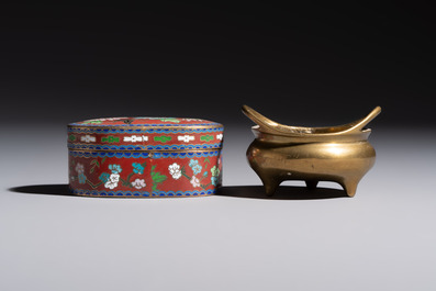 A group of eleven Chinese decorative objects, including bronze, cloisonn&eacute;, wood, and silk, 20th C.