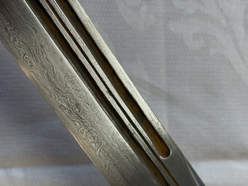 A Chinese palace guard sword 'Dao' inscribed 'Da Nei Shi Wei 大內侍衛', with lacquered wooden scabbard and gilt-bronze 'Dragon' mounts, Qing