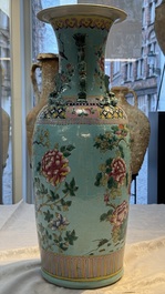 A Chinese famille rose Peranakan-style 'Phoenix' vase, 19th C.