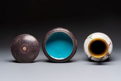 Three Chinese cloisonn&eacute; vases and a covered box, 20th C.