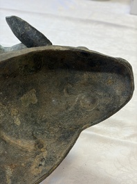 A rare and large Chinese archaistic bronze pouring vessel and cover, Gong 觥, Qing